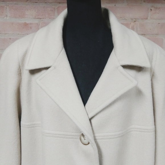 Alorna | PLUS Vtg. Wool Buttondown Coat Tan - Picture 8 of 8